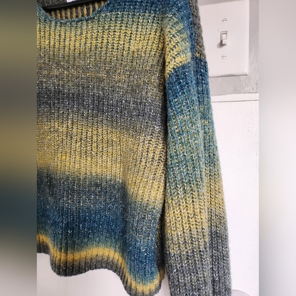 Old navy knit color block sweater Large - Picture 2 of 5